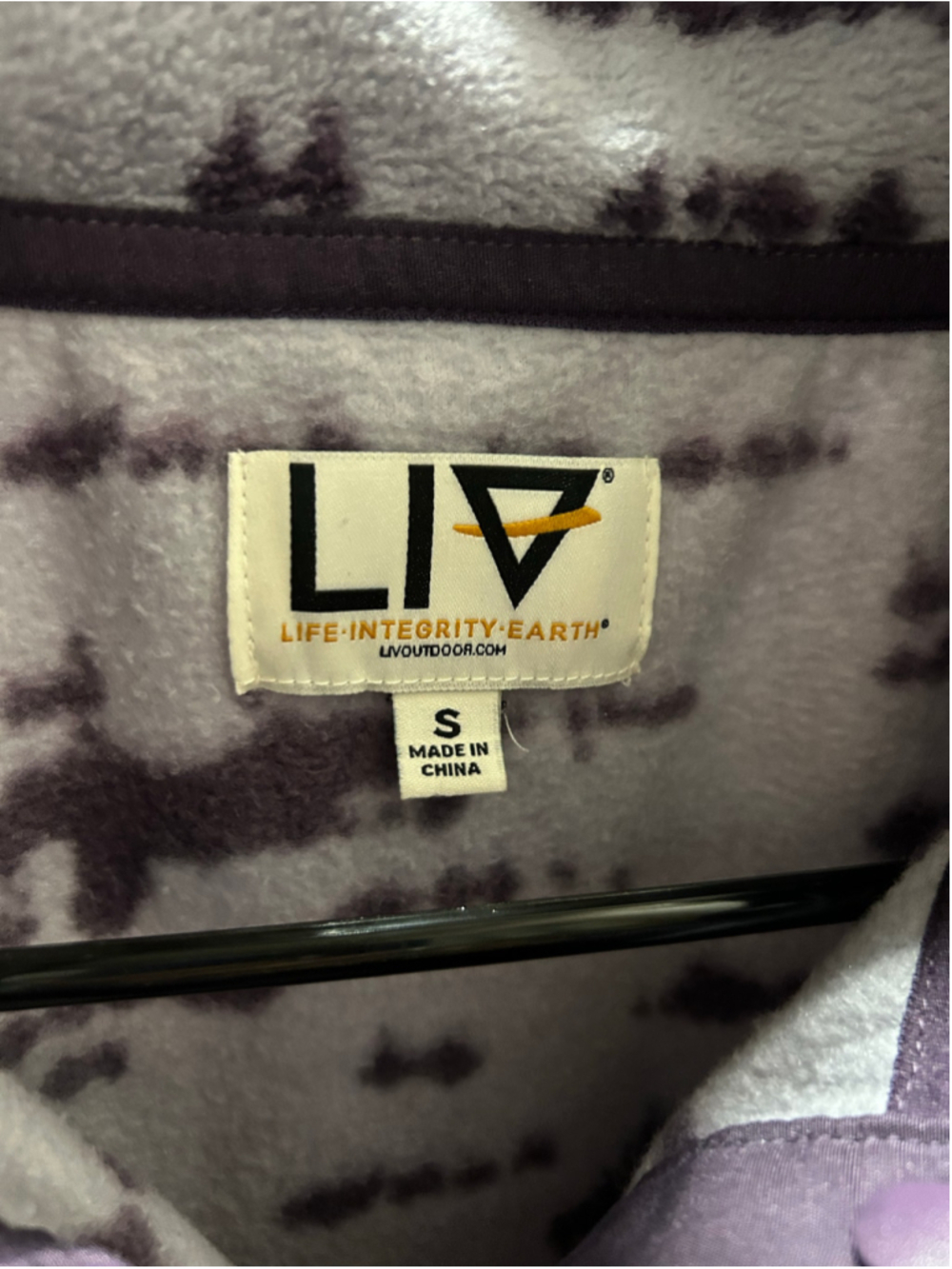Women's LIV Fleece Pullover Sweatshirt Size S Grey Purple Snap Neck - Picture 6 of 7